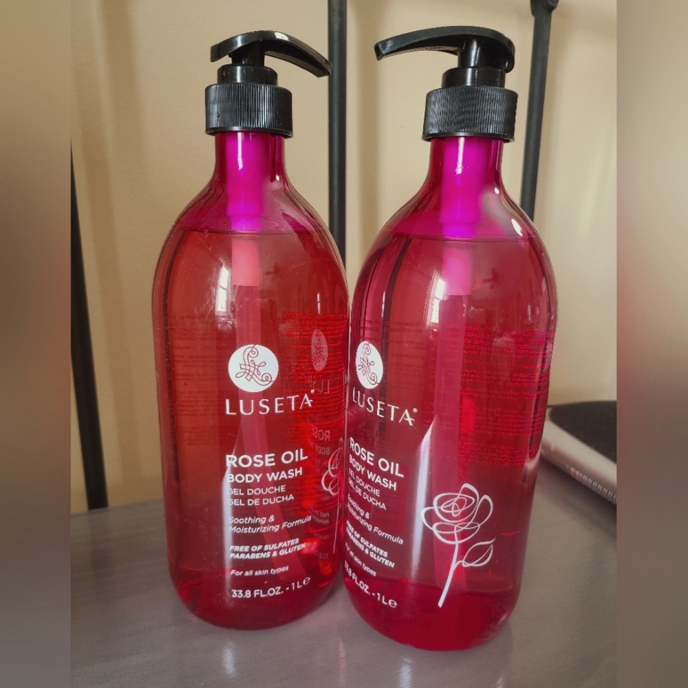 Luseta Rose Oil Body Wash (2) 33.8oz